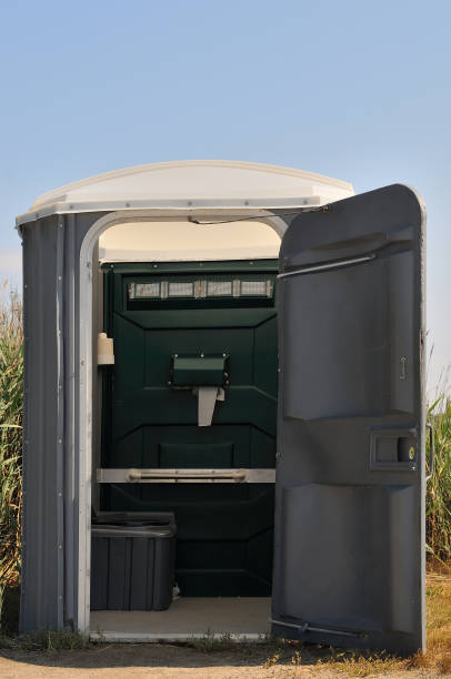 Best Construction site porta potty rental  in Nneconne, WI